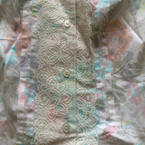 Vintage Victorias Secret floral night shirt/gown NWT size S - Picture 2 of 5